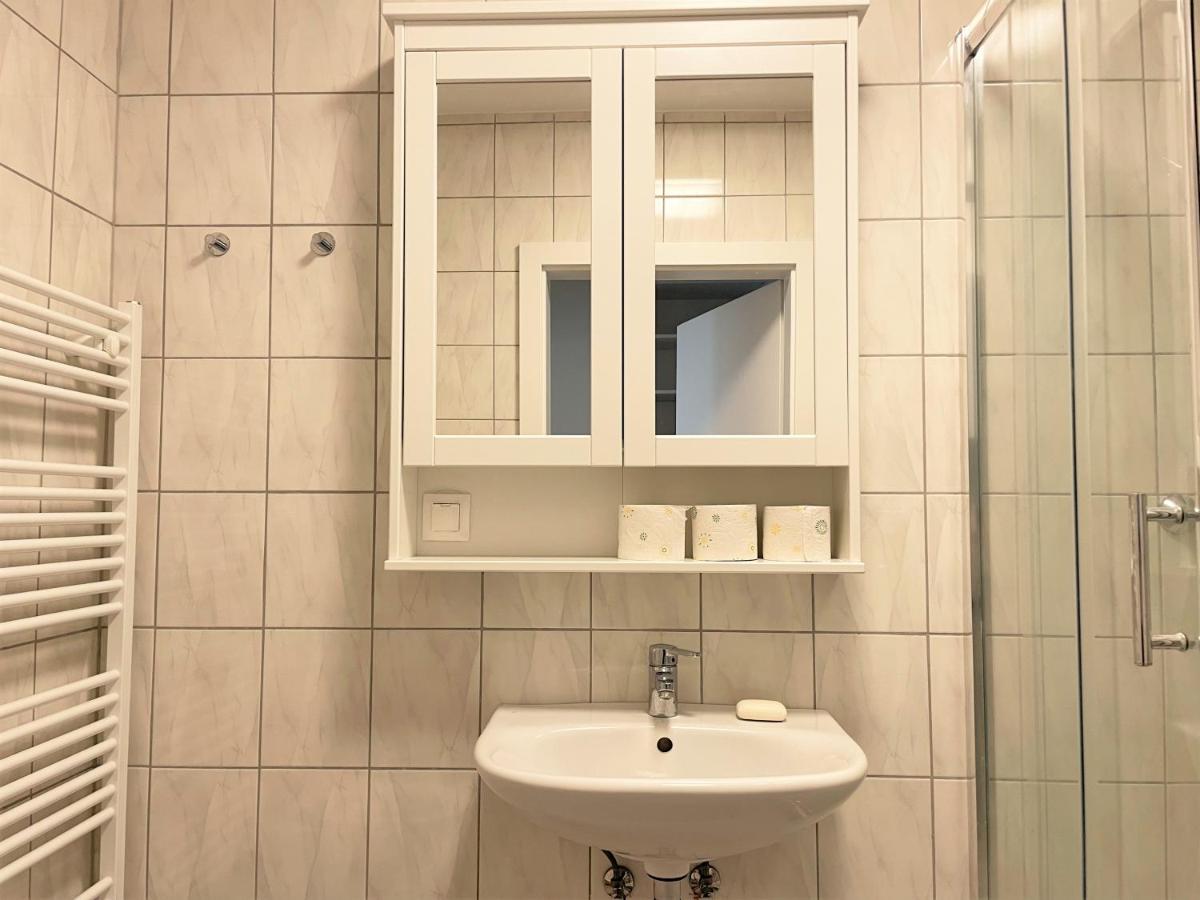 Holiday Suites Sankt Martin Klagenfurt am Woerthersee Exterior foto